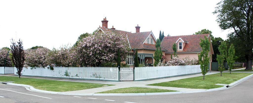 Dalfruin B&B Bairnsdale Exterior photo